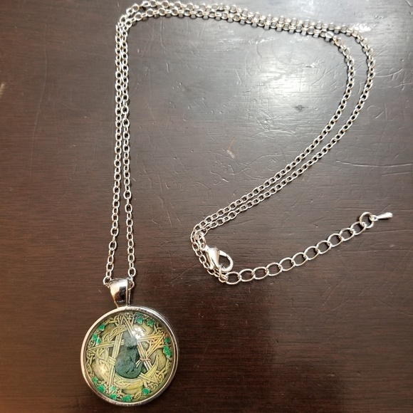 🎁Necklace - Picture 2 of 3